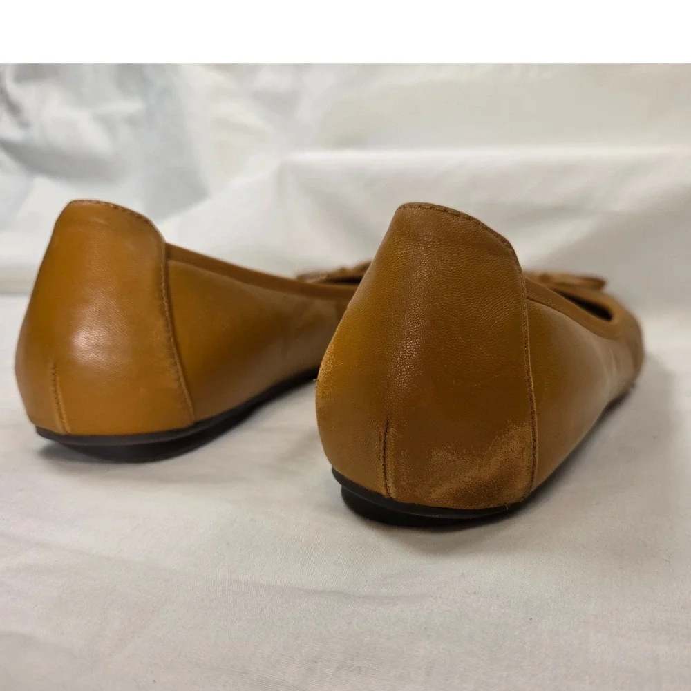 Vionic Tan Brown Leather Ballet Flats Shoes Bow Women's US size 8 25 CM Fair
